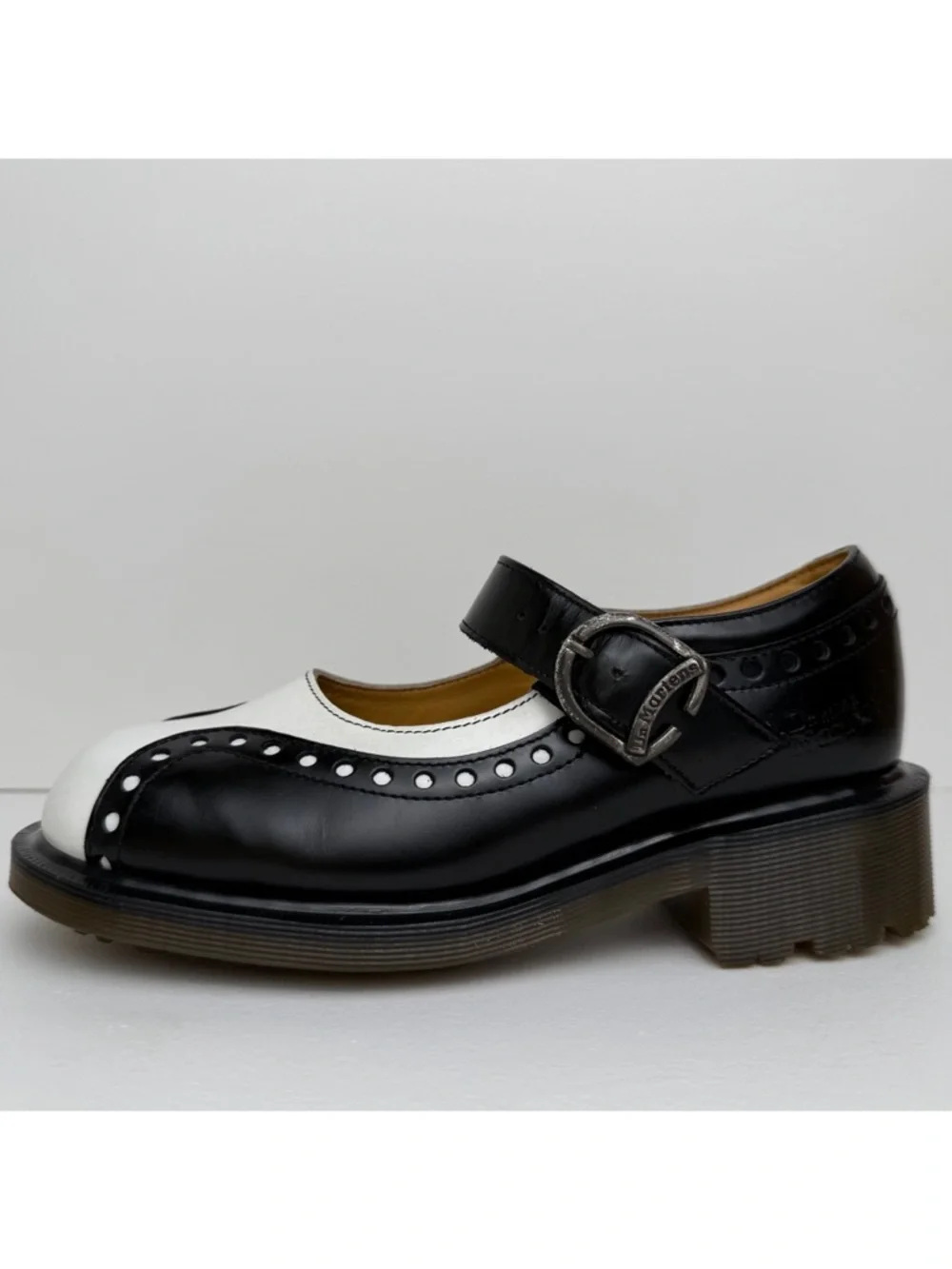 Vintage Dr. Martens England MIE Black White Wingtip Heel Mary Janes Shoes UK 4 - Picture 5 of 16